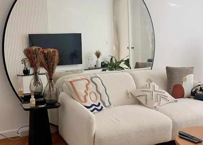 Appartamento Exclusive Flat By Luxuio - Nearby Eiffel Tower Parigi